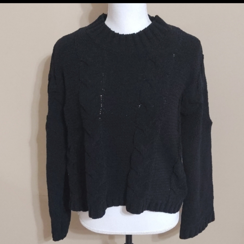 Cotton Emporium Black Cropped Sweater